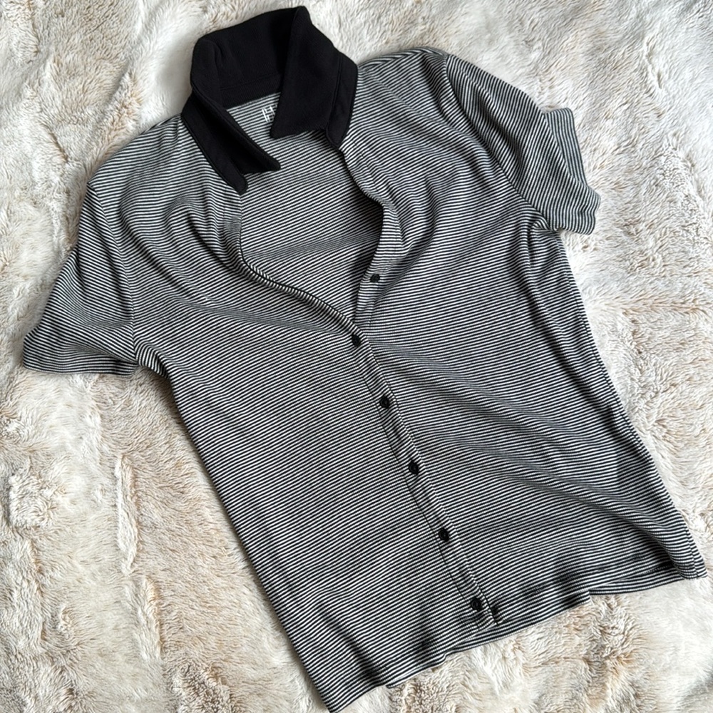 Gap - Modern Ribbed Polo - Picture 5 of 6